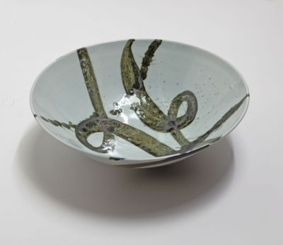 large open splash bowl by tricia thom