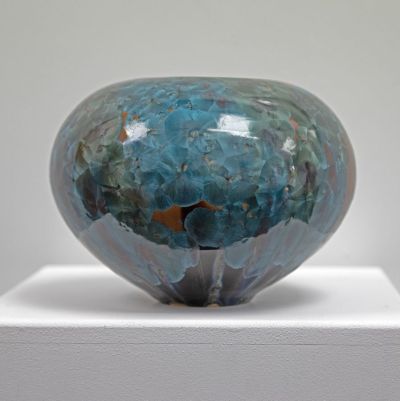 brown crystalline vase by Maggie zerafa